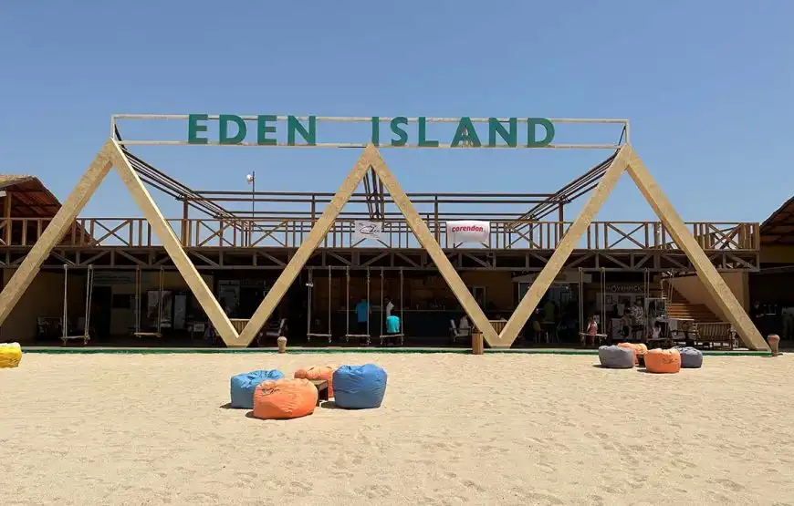Eden Island entrance